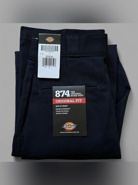 NWT Dickies 874 Original Fit Straight Leg Navy Utility Work Pants. Size 30x34.